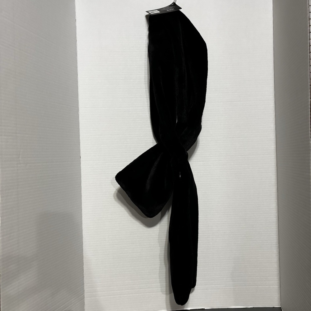 Sprigs Faux Fur Pull Through Scarf With Secret Pocket Black New Very Soft